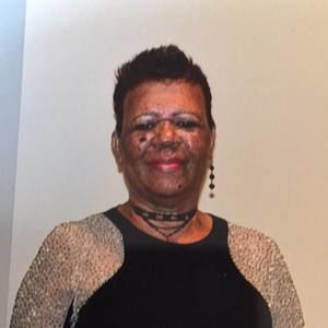 Meet your Posher, Felecia